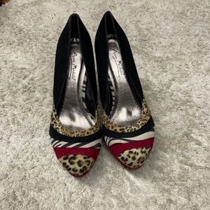Leopard Heals